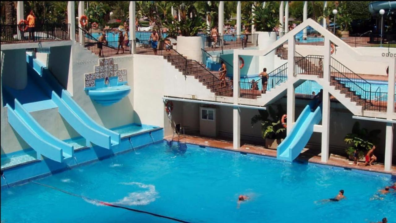 Parking Privado Benalbeach Benalmádena Kültér fotó