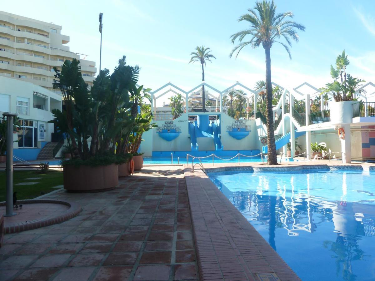 Parking Privado Benalbeach Benalmádena Kültér fotó