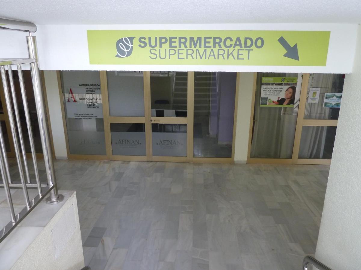 Parking Privado Benalbeach Benalmádena Kültér fotó